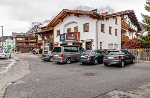 Ehrwald Apartment | Cozy Apartment for Couples with Young Child in Ehrwald
