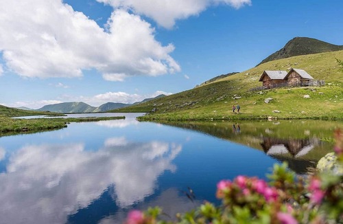 Liebenfels Apartment | Cozy apartment with large garden and perfect location between the mountains and the sea