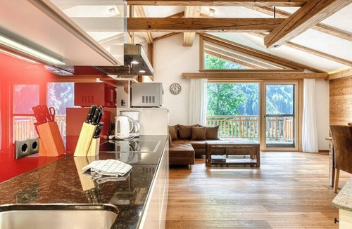 Buerserberg Apartment | Dahoam Appartments – 3-Room with balcony Loisch