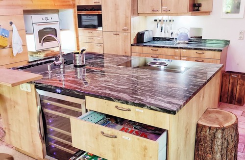 Medraz Apartment | Das Mountain Getaway - Luxurious, new apartment with super facilities.