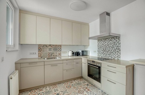 Altlerchenfeld House | Delightful Josefstadt 3BR, Furnished + Open Design, by Blueground