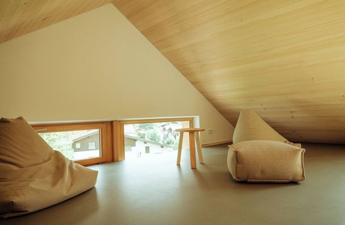 Ehrwald House | Designer vacation home with garden and great mountain views