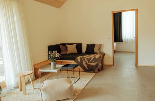 Ehrwald House | Designer vacation home with garden and great mountain views