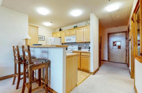 Dillon Apartment | Dillon Commons Studio