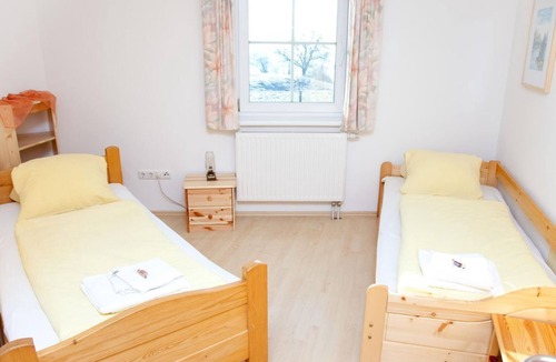 Bad Waltersdorf House | Doppelzimmer - ab 7 Nächte - Thermenpension Gigler