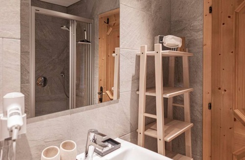 Trins House | Doppelzimmer Alpin - Alpengasthof Hohe Burg