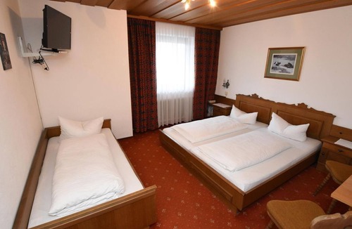 Schwaz House | Double room, shower or bath, WC - Gasthof Klausen