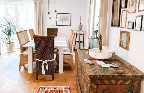 Enns Apartment | Exquisites Übernachten in der ältesten Stadt Österreichs