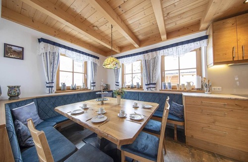 Wald im Pinzgau Ski Chalet | Family Alpine Chalet in Wald im Pinzgau