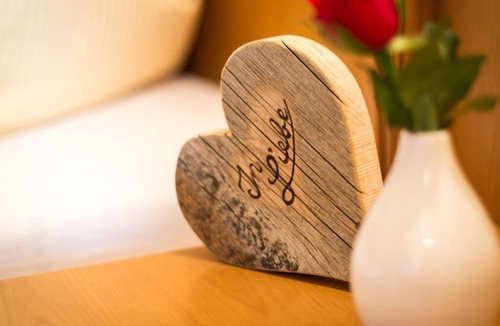 Riezlern Hotel | Family room, 2 rooms with balcony - Haller's Posthotel
