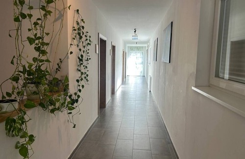 Kremsmuenster Apartment | FarawayHomes Aparthotel Kremsmünster #11