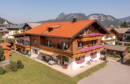 Haldensee Bed & Breakfast | Ferienwohnung 1 - Gästehaus Schmid