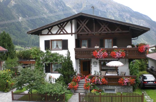 Huben House | Ferienwohnung Familie Höfler