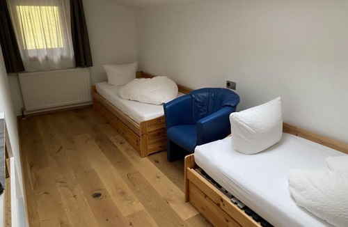 Obsteig House | Ferienwohnung - Gasthof-pension Aschlandhof