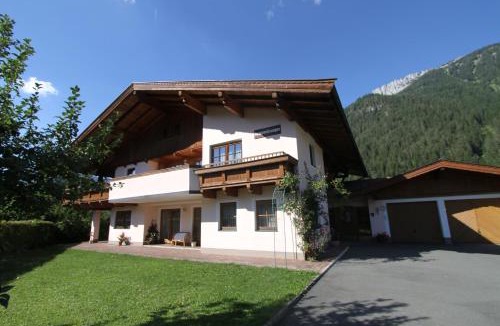 Waidring Apartment | Ferienwohnungen Christine