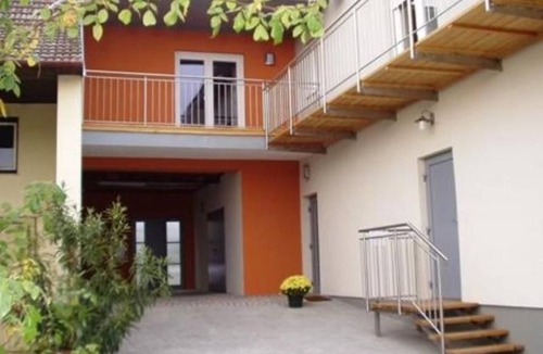 Gols Apartment | Fewo 1 Weinknospe - Ferienhof Weingut Lunzer