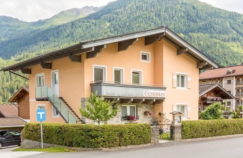 Schonbach Apartment | Flat corner house in Neukirchen am Großvenediger