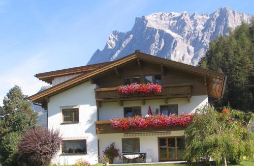 Biberwier Apartment | Gästehaus Renate