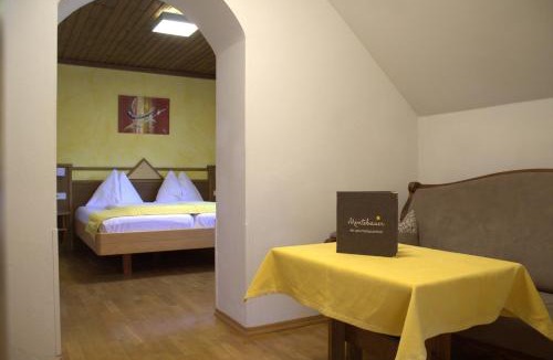 Unterkreuschlach House | Gourmetbauernhof Mentebauer
