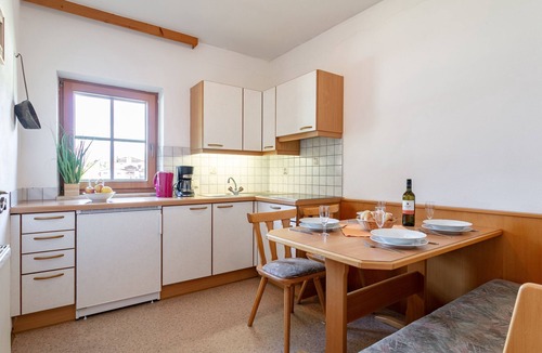 Reith im Alpbachtal Apartment | Group home on a farm only 80 m from the ski bus