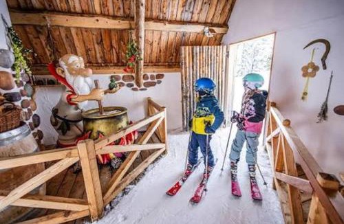 Gossenberg House | Gruppenhaus Hirzhof Ski In Ski Out Sommercard