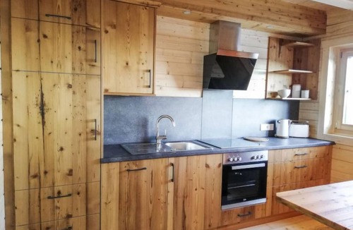 Albeck House | Hütte Buchfink by Interhome