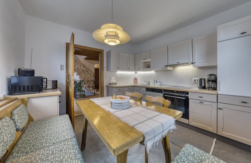 Kaprun House | Haus Loisi. Large, spacious, family friendly house