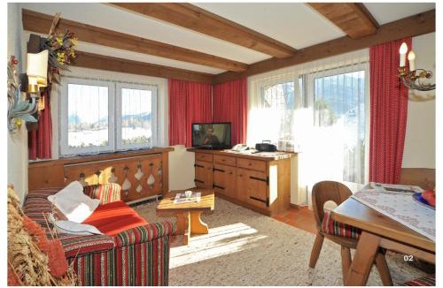 Seefeld in Tirol Apartment | Haus Salzburg