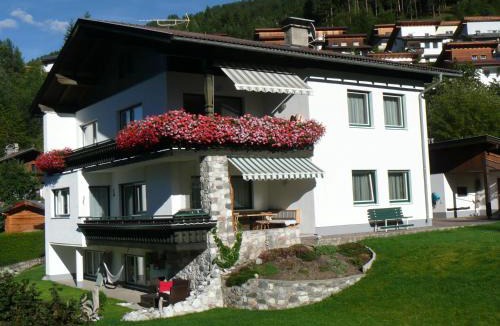 Mieders Apartment | Haus Saxer