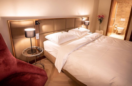 Penzing Apartment | High quality furnished apartments - free wifi and air conditioning at Schönbrunn