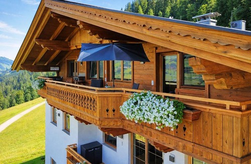 Ramsau im Zillertal Apartment | Hocheben - Apartment with Private Sauna AlpenLuxus Collection