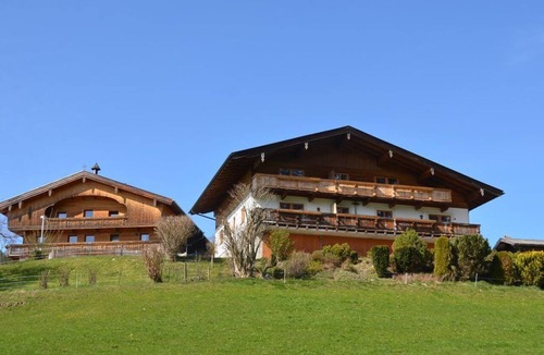 Achenkirch House | Holiday apartment Enzian - holiday home farm Bogstlhof