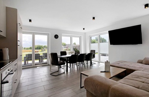 Schulp House | Holiday Home Ebbe with Sauna & Dogs, up to 14 Guests, Near the North Sea