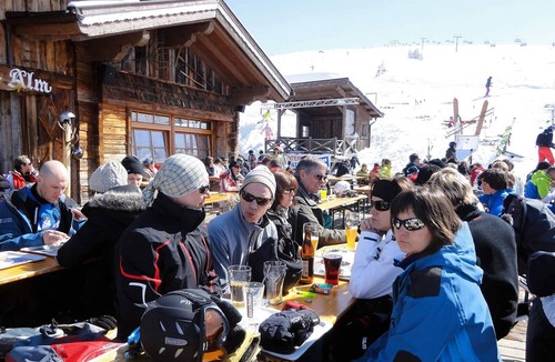 Hochkrimml House | Holiday Home 'Silberleiten' for 14 Persons with Mountain View, Private Terrace and Wi-Fi