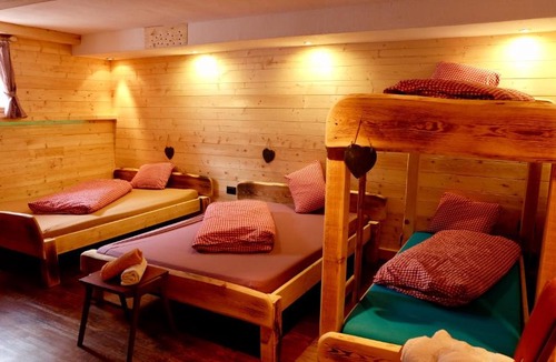 Leutasch Hostel | Hostel Weisses Rössl