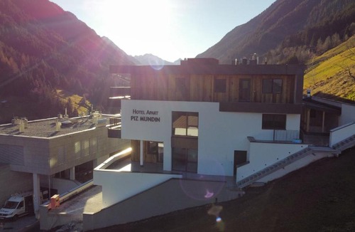 Kappl Apartment | Hotel Apart Piz Mundin
