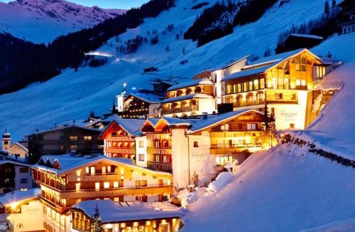 Hintertux Hotel | Hotel Berghof Crystal Spa & Sports