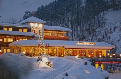 Silbertal Hotel | Hotel Bergkristall