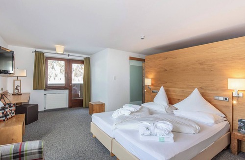 Niederthai Hotel | Hotel Falknerhof