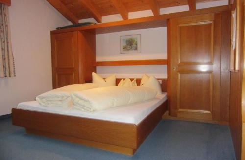 Serfaus House | Hotel Garni Elfriede inklusive Super Sommer Card