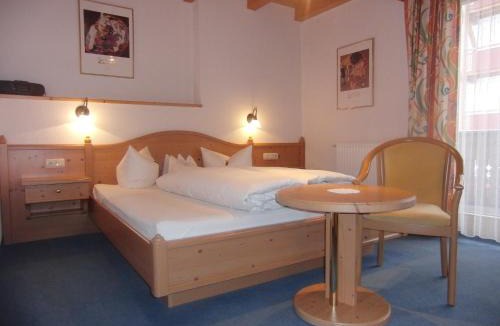 Serfaus House | Hotel Garni Elfriede inklusive Super Sommer Card
