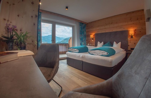 Stumm Hotel | Hotel Tipotsch