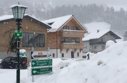 Pruggern Apartment | HS - Rockhaus