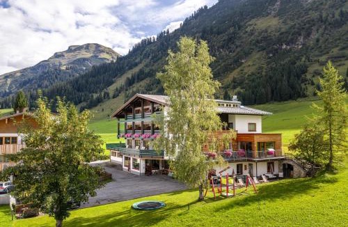 Lech am Arlberg Hotel | Hubertus, 3 Sterne Superior