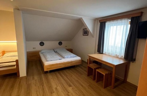 Radstadt Hostel | Jugend- und Familienhotel Wenghofgut