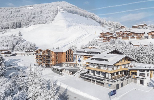 Vorderglemm Apartment | Junior Suite for up to 4 people