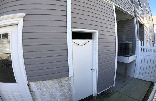 Townsend's Inlet House | Just off Beach Block Spacious Town Home with and easy walk to the Beach!