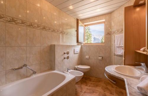 Weidach Apartment | Landhaus Kristall inklusive Hotel-Spa