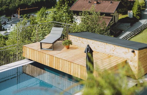 Kaprun Apartment | Landhaus Lodges Kaprun - Anton, pool, skiing - walking dist
