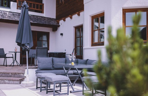 Kaprun Apartment | Landhaus Lodges Kaprun - Josef, pool, skiing - walking dist